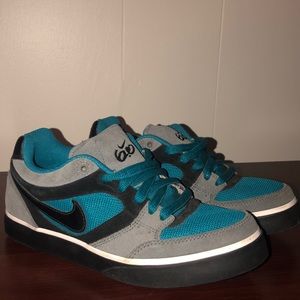 NIKE custom ID women’s sneakers